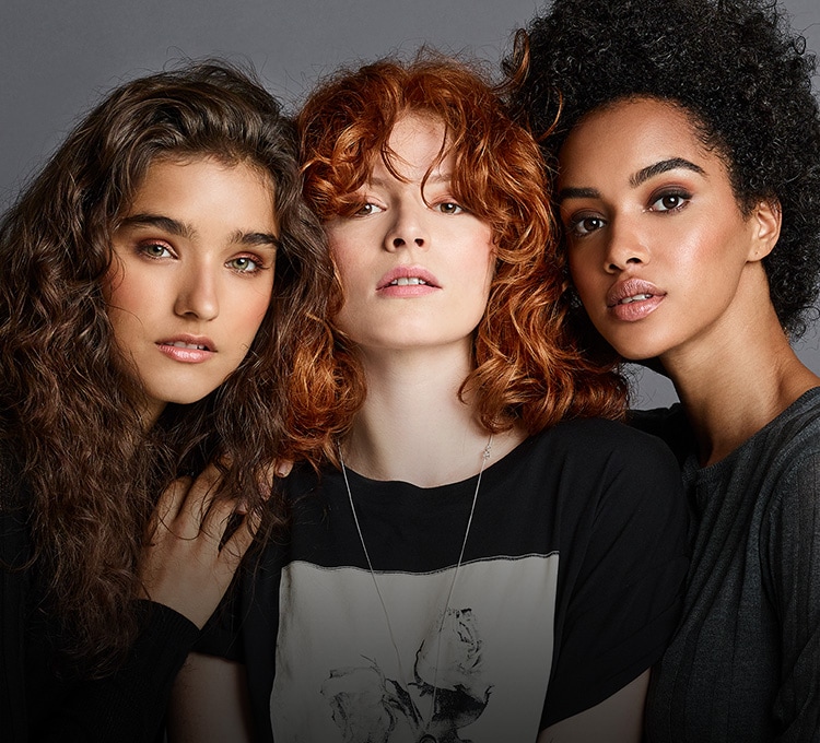 Best Curly Hair Styling Products | Bumble and bumble.